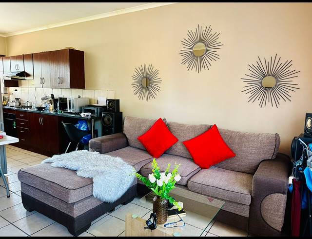2 BEDROOM APARTMENT BLOCK FOR SALE IN LOWER BO-DORP